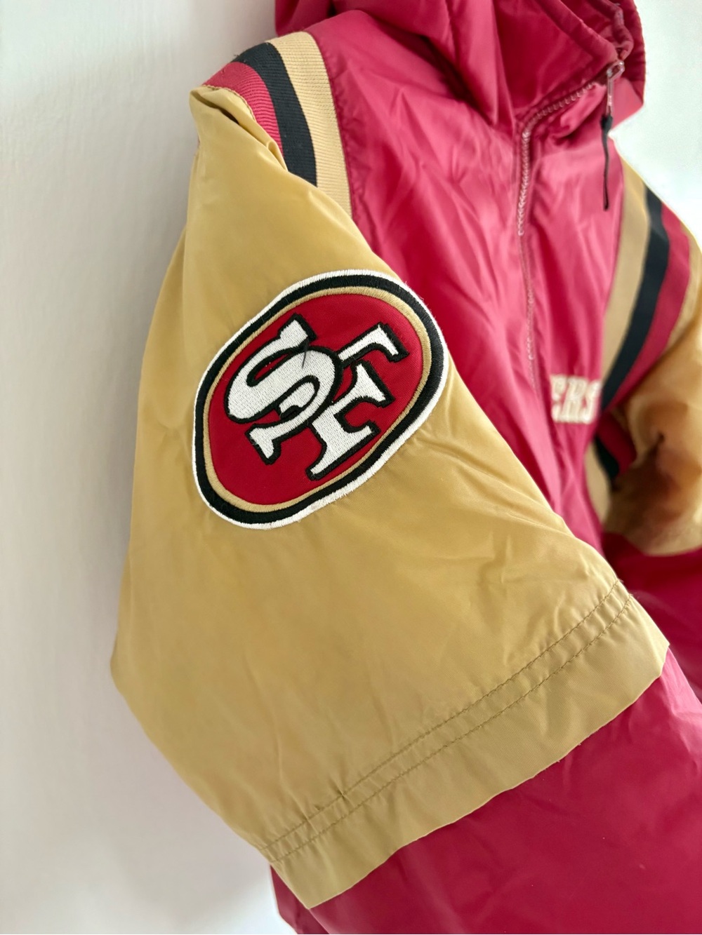 90’s San Francisco 49ers Puffer Jacket - Picture 5 of 11